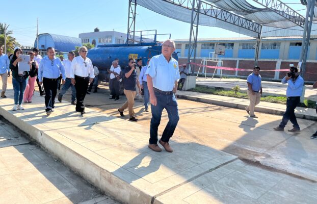 Gobernador Regional de Tumbes supervisa avances en el IESPP “José Antonio Encinas” para impulsar su licenciamiento institucional