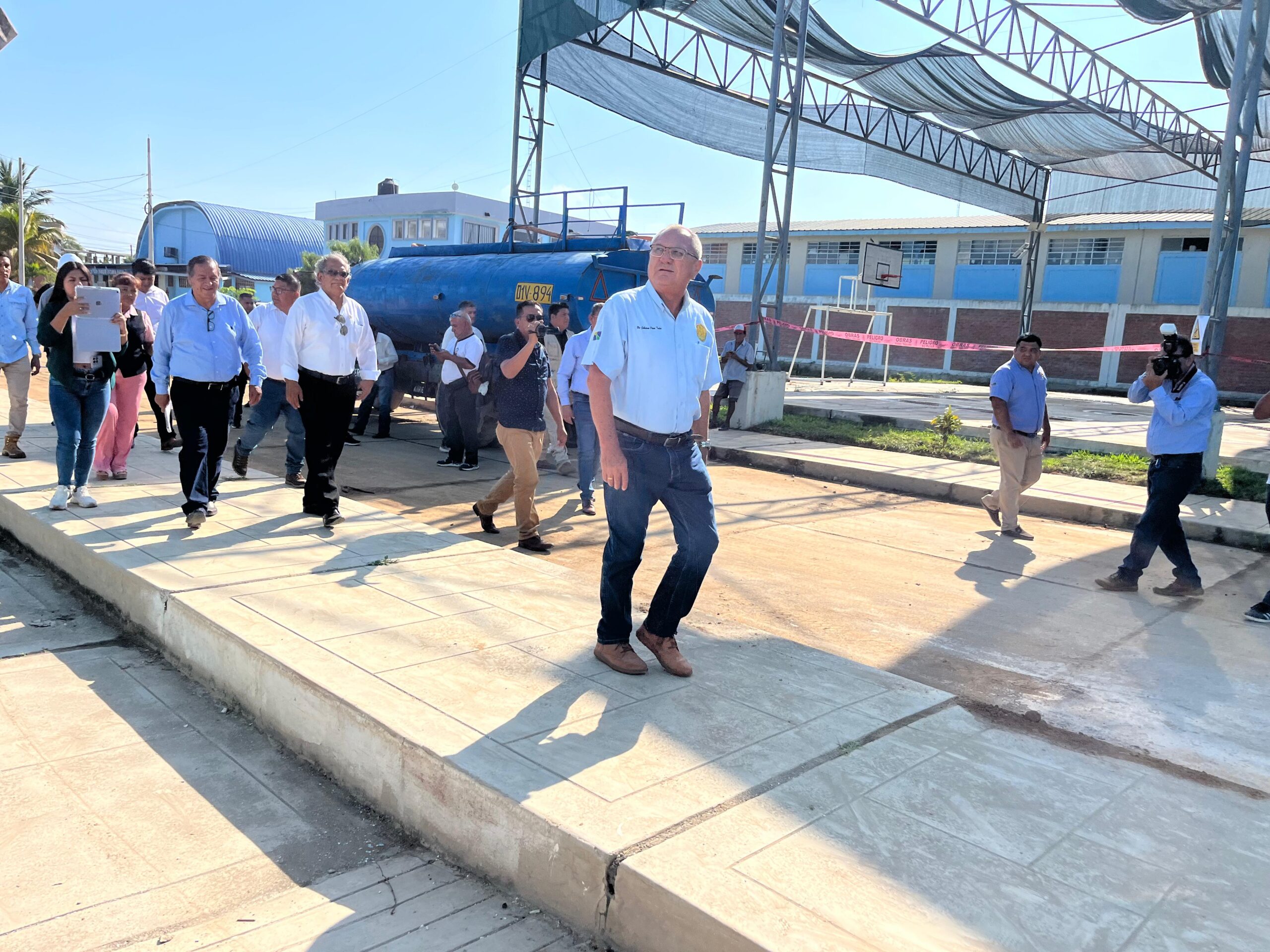 Gobernador Regional de Tumbes supervisa avances en el IESPP “José Antonio Encinas” para impulsar su licenciamiento institucional